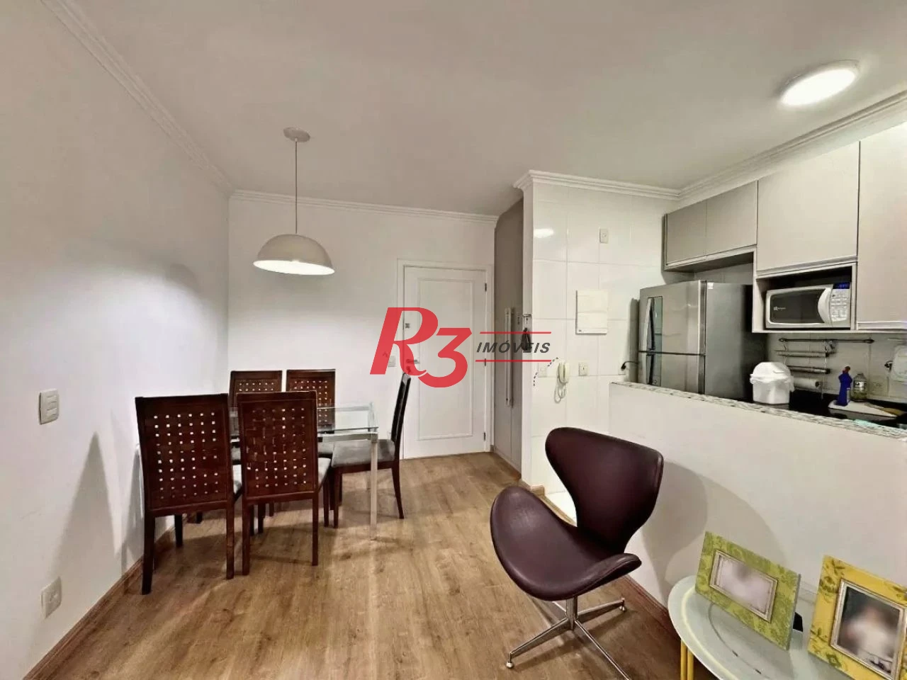 Apartamento com 2 dormitórios à venda, 64 m² por R$ 600.000,00 - Marapé - Santos/SP