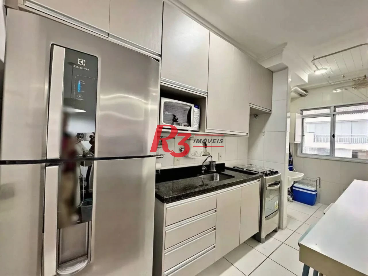 Apartamento com 2 dormitórios à venda, 64 m² por R$ 600.000,00 - Marapé - Santos/SP