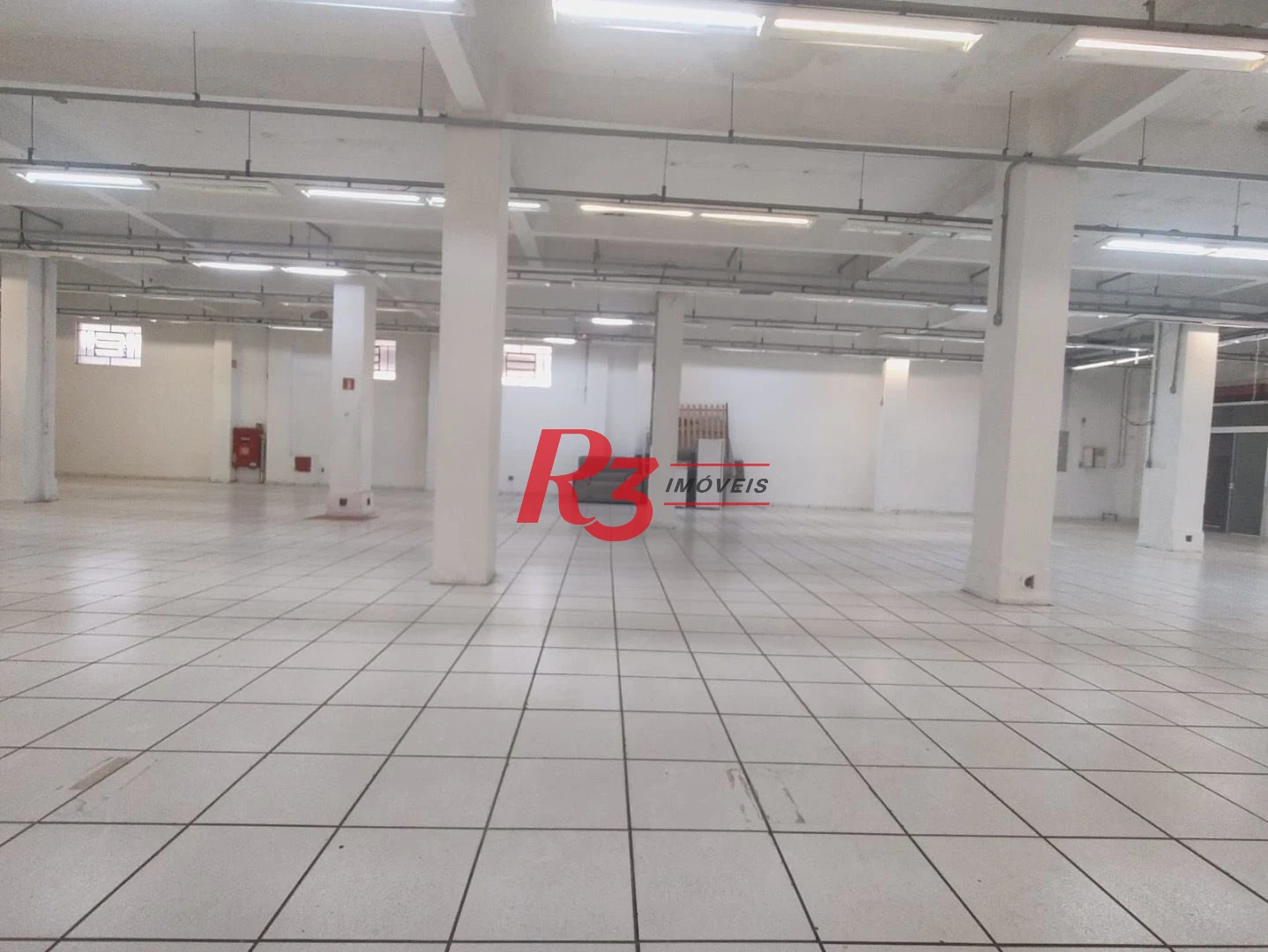 Loja para alugar, 600 m² por R$ 20.000,00/mês - Centro - São Vicente/SP