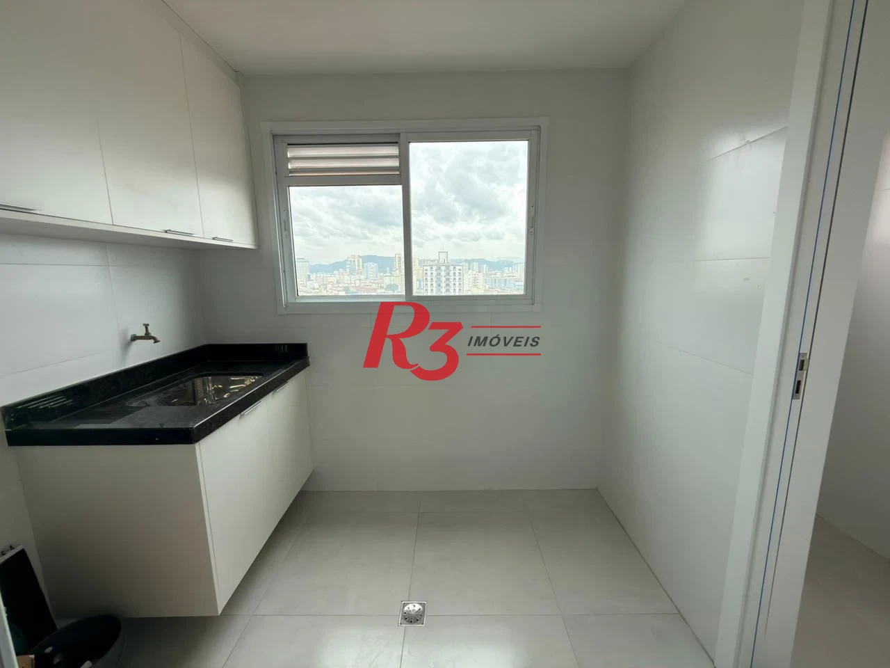 Apartamento com 3 dormitórios à venda, 101 m² por R$ 1.200.000,00 - Aparecida - Santos/SP