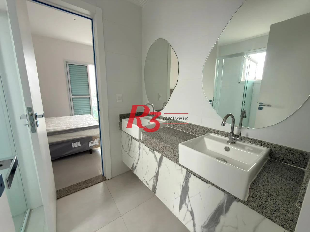 Apartamento com 3 dormitórios à venda, 101 m² por R$ 1.200.000,00 - Aparecida - Santos/SP