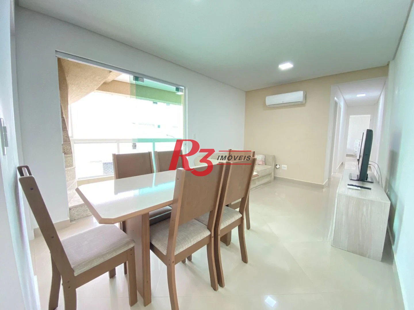 Apartamento Duplex com 2 dormitórios à venda, 151 m² por R$ 852.000,00 - Pitangueiras - Guarujá/SP
