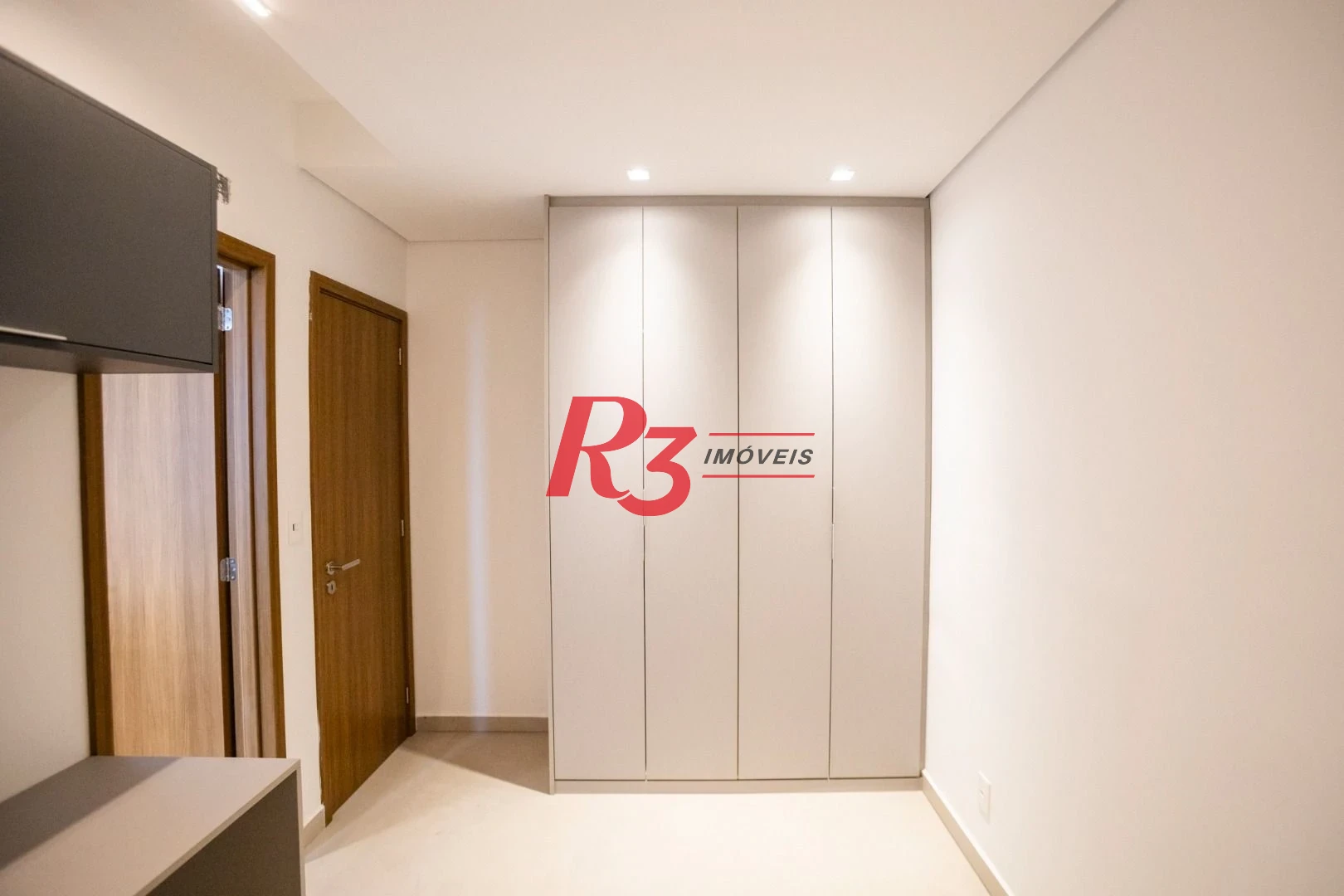 Apartamento à venda, 74 m² por R$ 1.065.000,00 - Boqueirão - Santos/SP