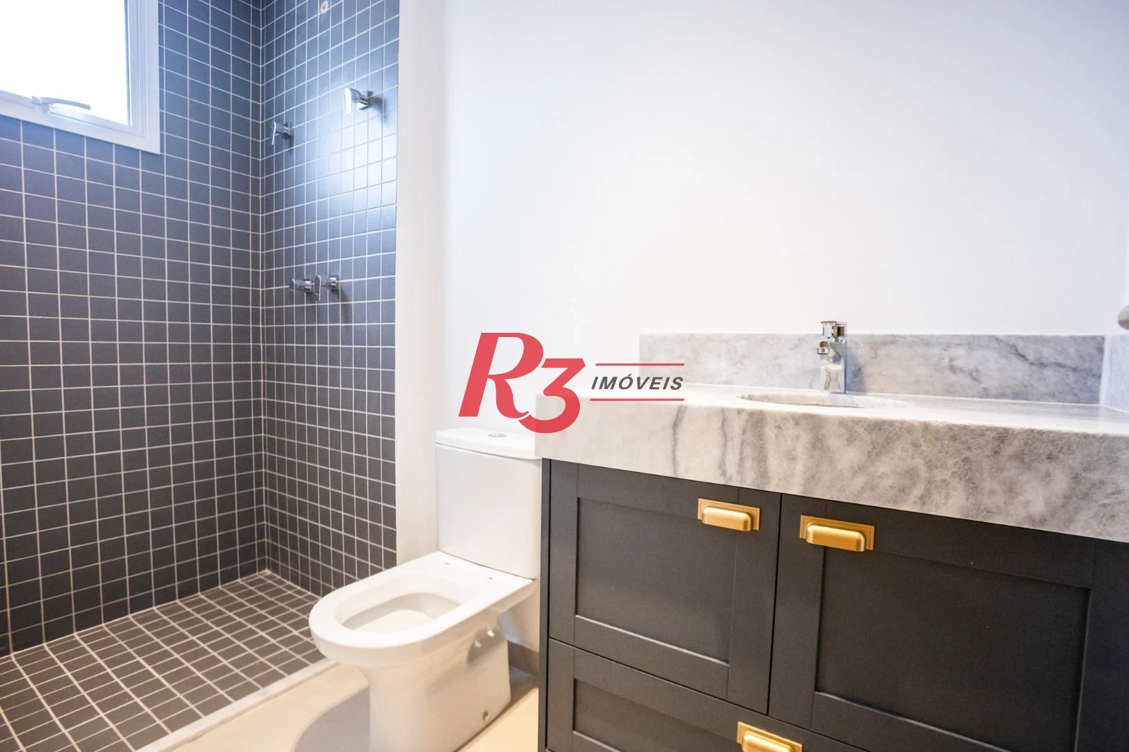 Apartamento à venda, 74 m² por R$ 1.065.000,00 - Boqueirão - Santos/SP