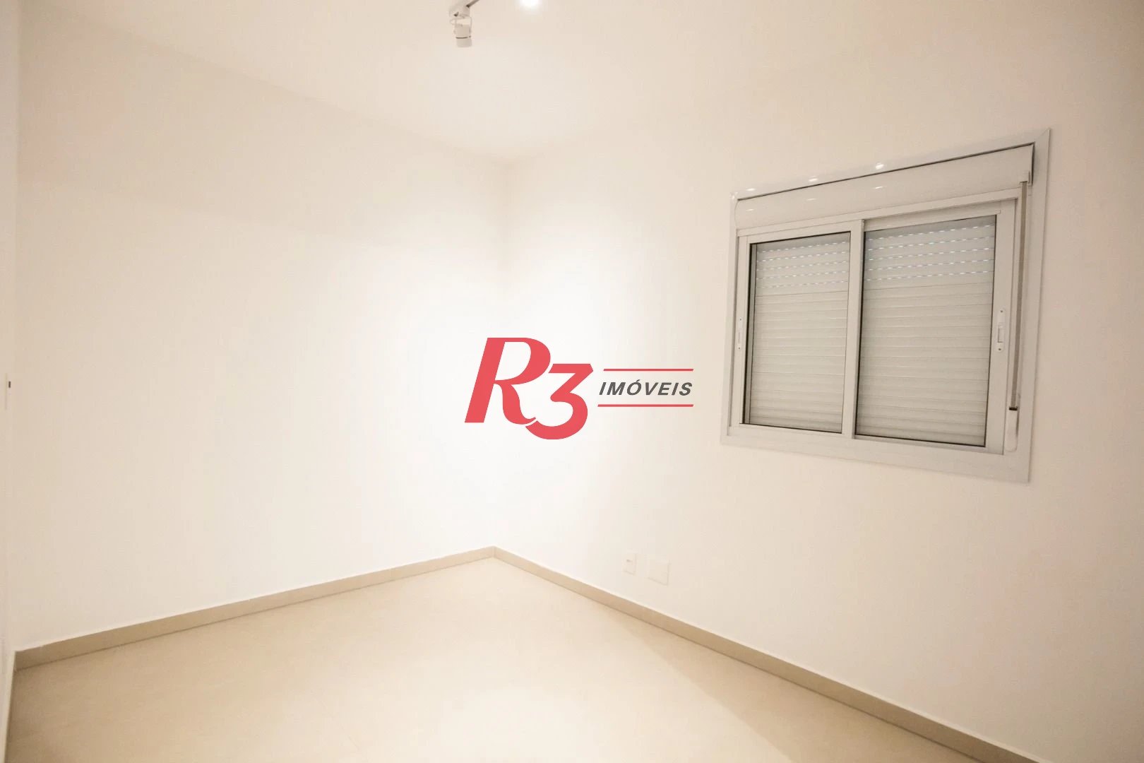 Apartamento à venda, 74 m² por R$ 1.065.000,00 - Boqueirão - Santos/SP