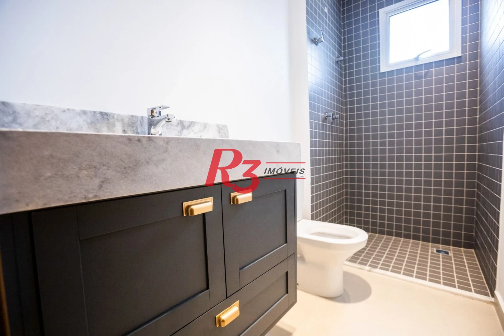 Apartamento à venda, 74 m² por R$ 1.065.000,00 - Boqueirão - Santos/SP
