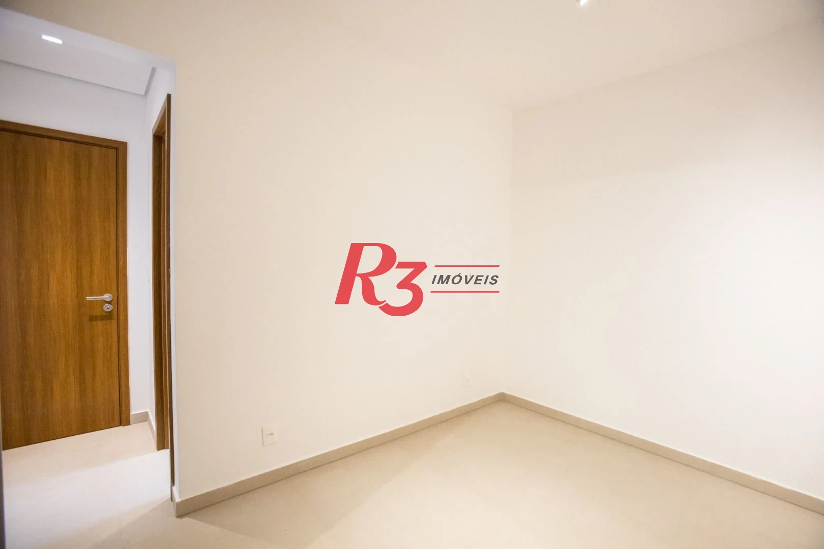 Apartamento à venda, 74 m² por R$ 1.065.000,00 - Boqueirão - Santos/SP