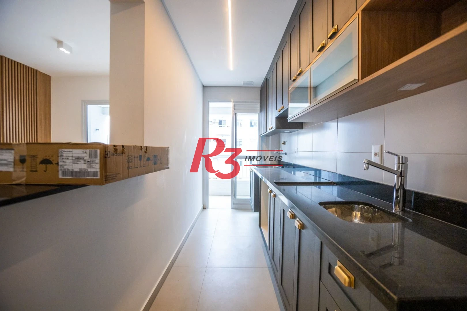 Apartamento à venda, 74 m² por R$ 1.065.000,00 - Boqueirão - Santos/SP