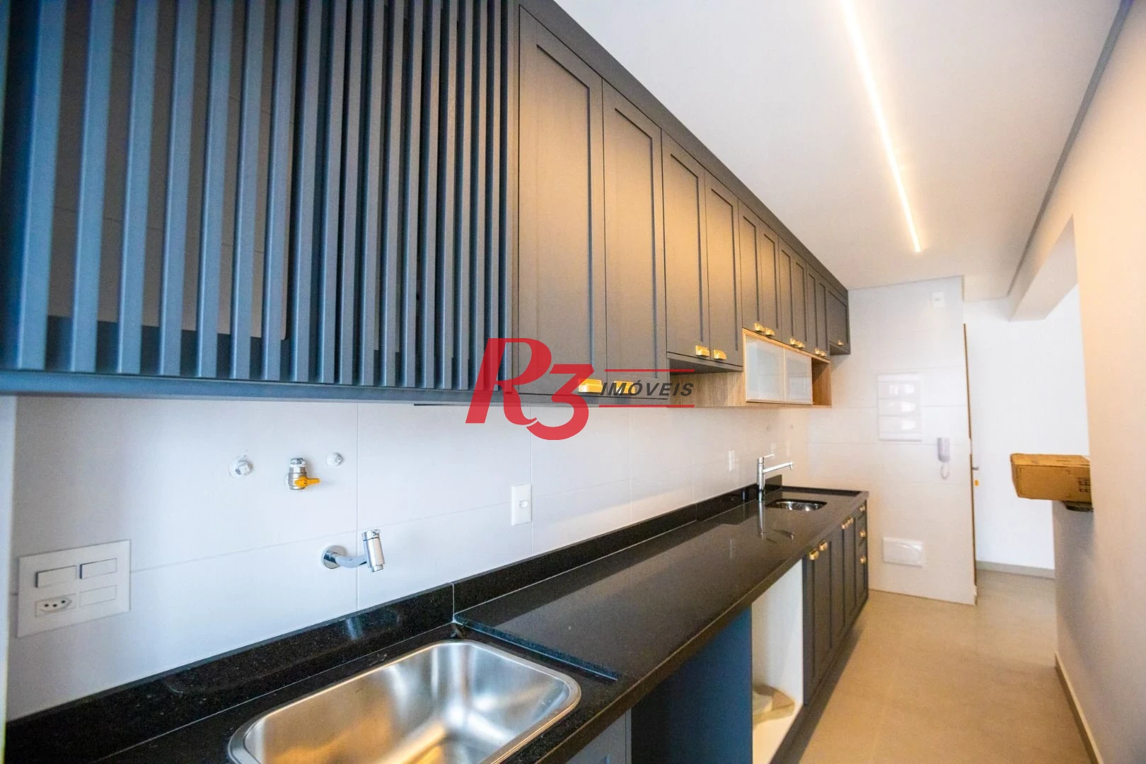 Apartamento à venda, 74 m² por R$ 1.065.000,00 - Boqueirão - Santos/SP
