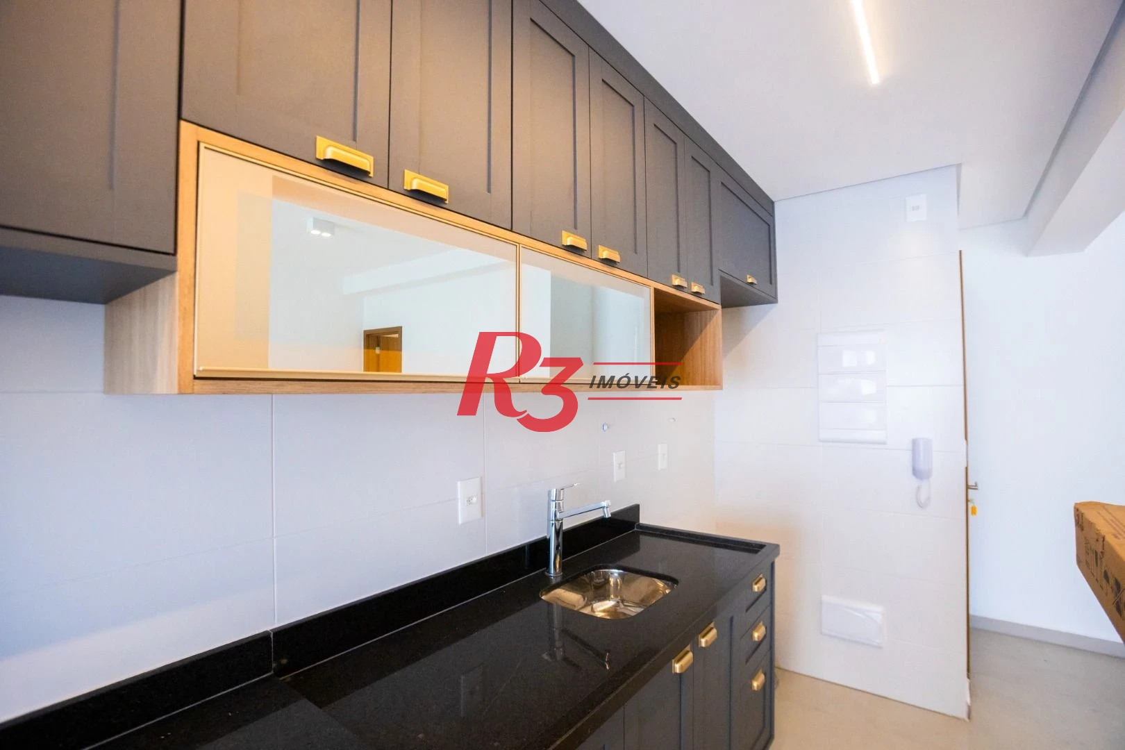 Apartamento à venda, 74 m² por R$ 1.065.000,00 - Boqueirão - Santos/SP