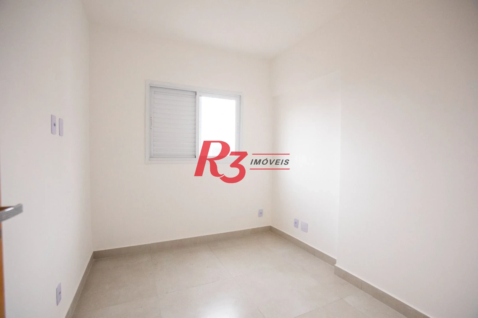 Apartamento com 2 dormitórios à venda, 55 m² por R$ 570.000,00 - Marapé - Santos/SP