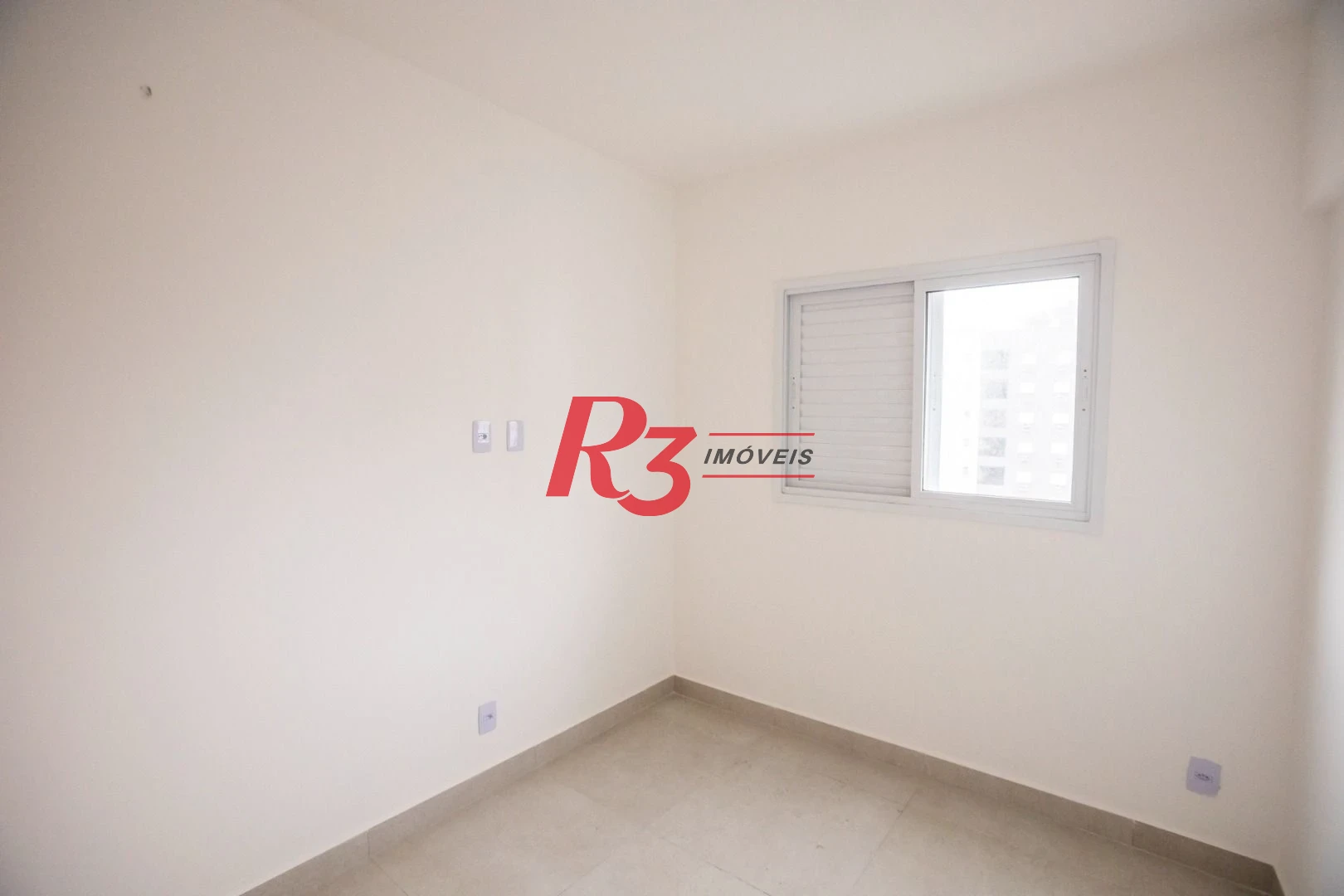 Apartamento com 2 dormitórios à venda, 55 m² por R$ 570.000,00 - Marapé - Santos/SP