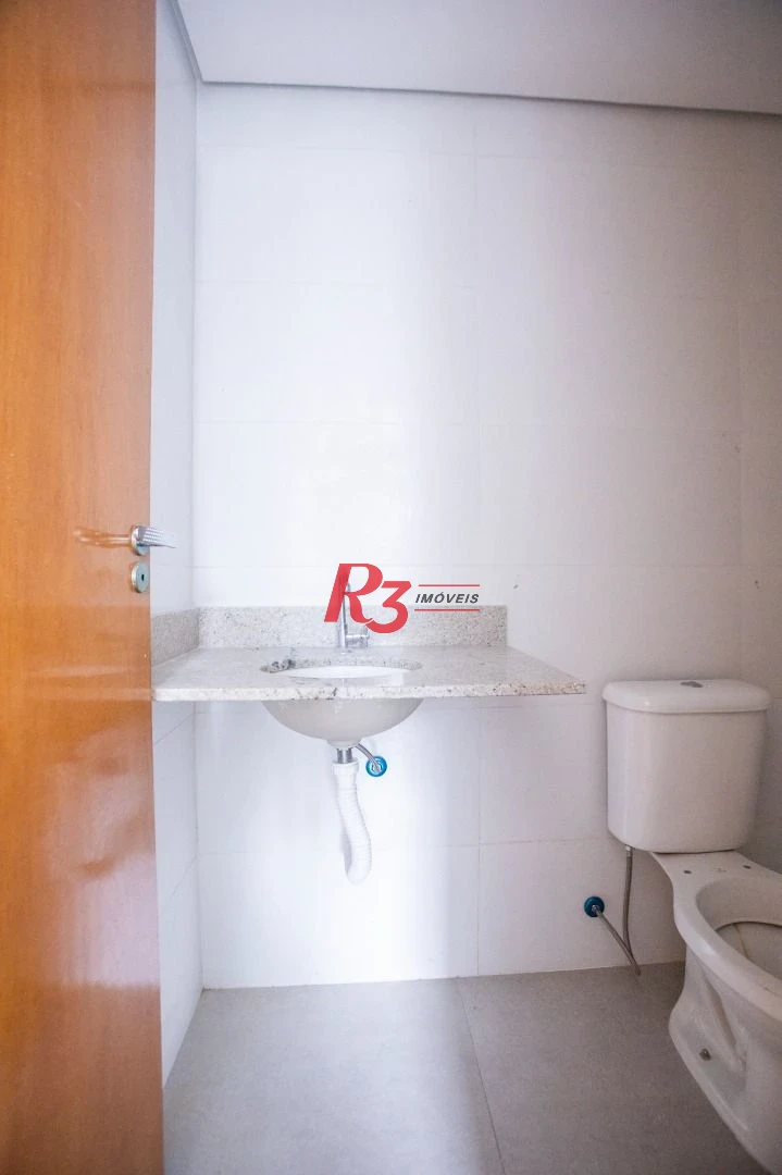 Apartamento com 2 dormitórios à venda, 55 m² por R$ 570.000,00 - Marapé - Santos/SP