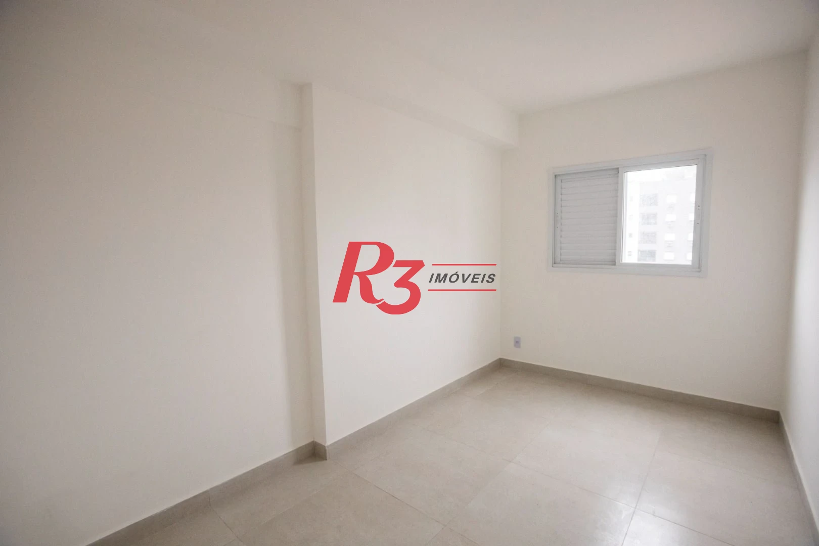 Apartamento com 2 dormitórios à venda, 55 m² por R$ 570.000,00 - Marapé - Santos/SP