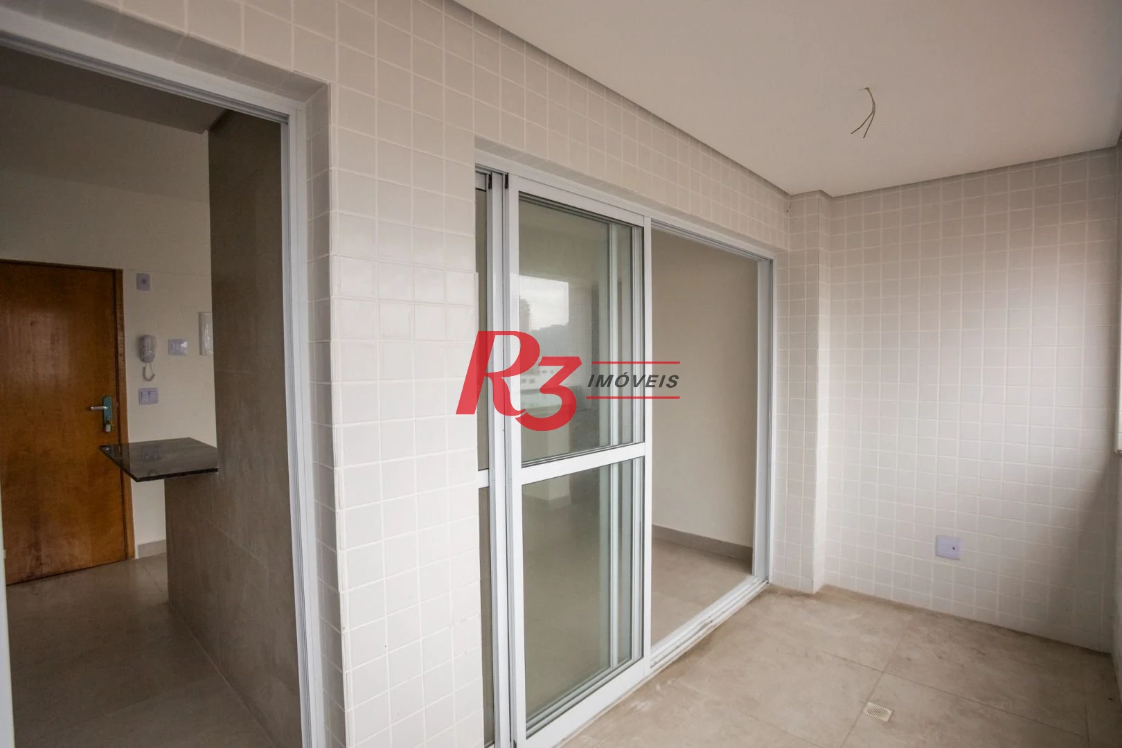 Apartamento com 2 dormitórios à venda, 55 m² por R$ 570.000,00 - Marapé - Santos/SP