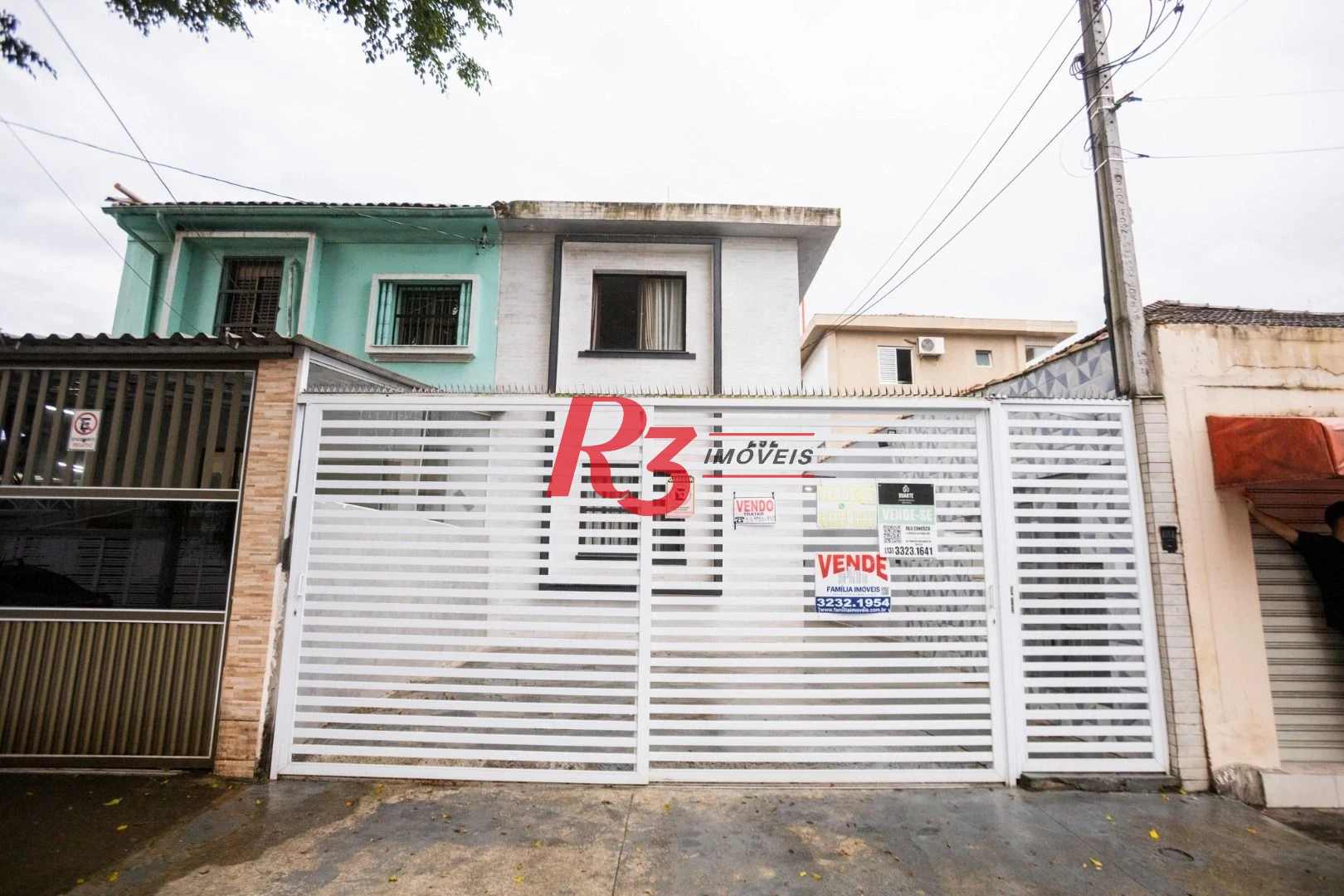 Casa com 2 dormitórios à venda, 89 m² por R$ 430.000,00 - Embaré - Santos/SP