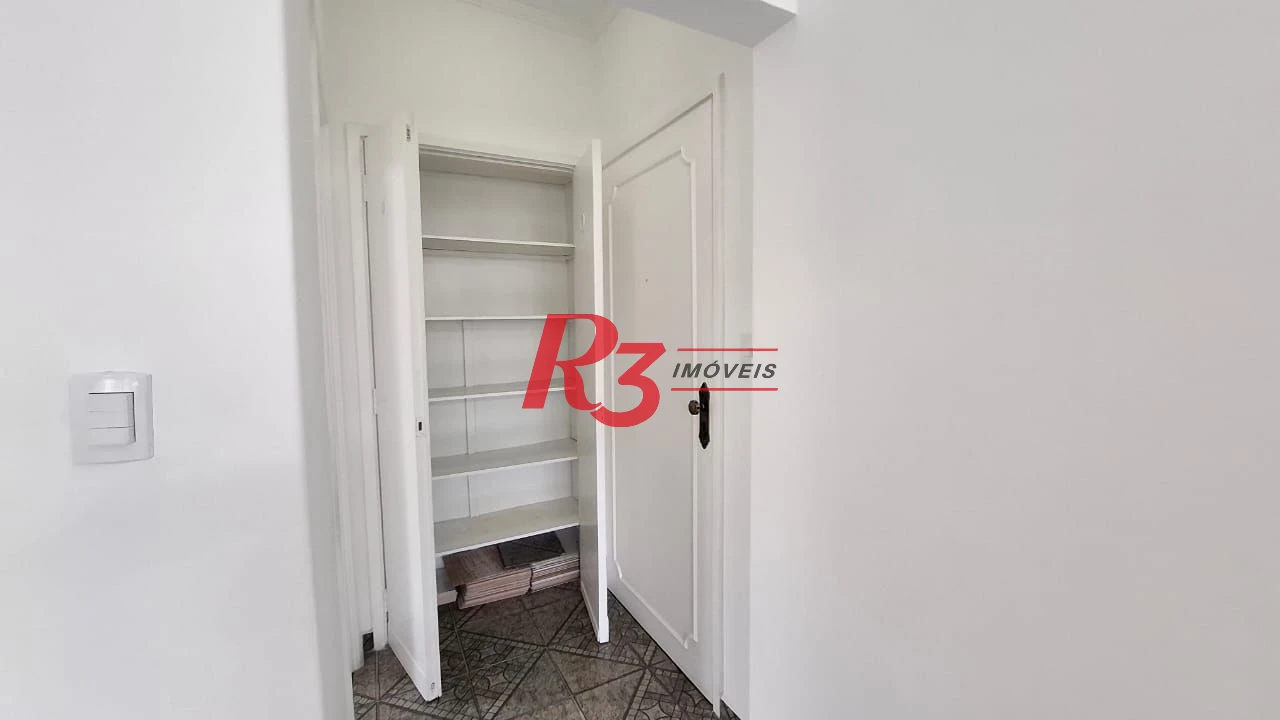 Apartamento com 3 dormitórios à venda, 139 m² por R$ 800.000,00 - José Menino - Santos/SP