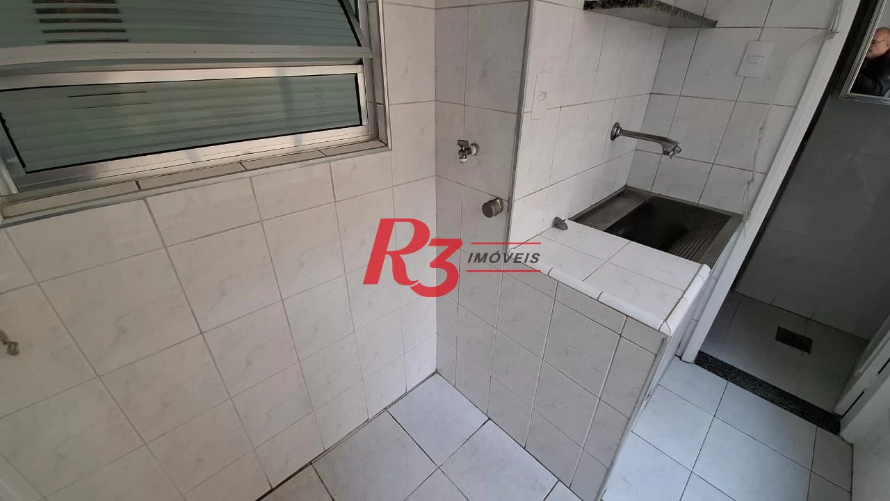 Apartamento com 3 dormitórios à venda, 139 m² por R$ 800.000,00 - José Menino - Santos/SP