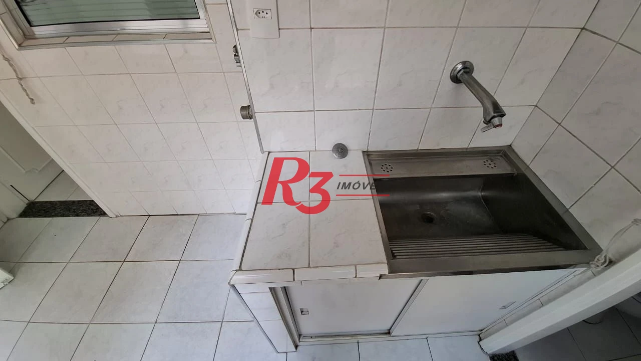 Apartamento com 3 dormitórios à venda, 139 m² por R$ 800.000,00 - José Menino - Santos/SP