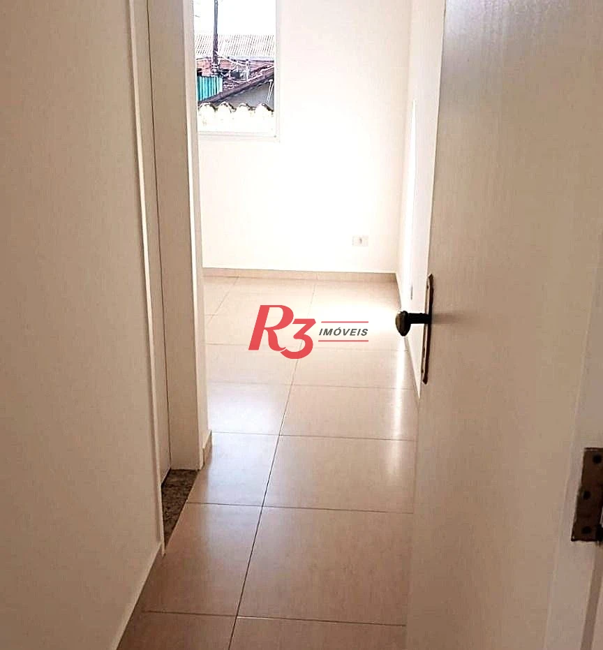 Casa à venda, 71 m² por R$ 405.000,00 - Bom Retiro - Santos/SP