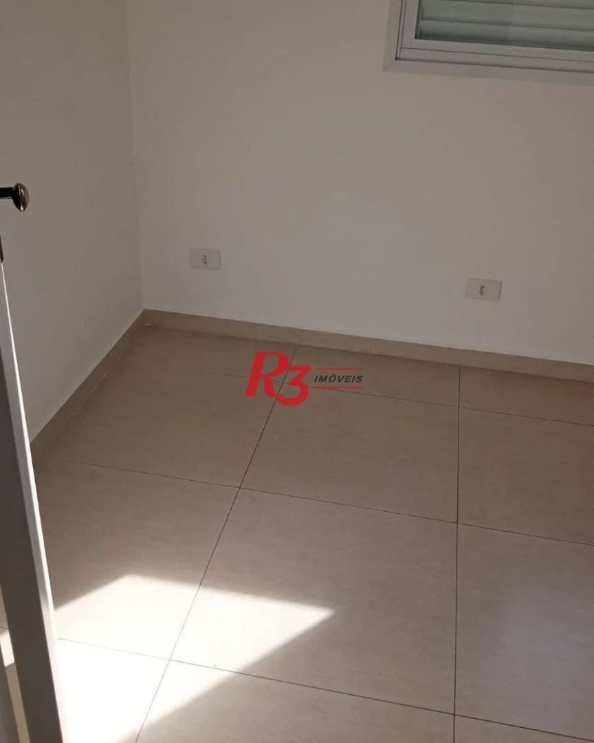Casa à venda, 71 m² por R$ 405.000,00 - Bom Retiro - Santos/SP