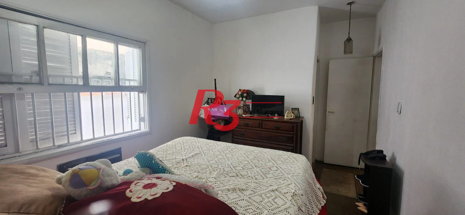 Casa com 3 dormitórios à venda, 117 m² por R$ 790.000,00 - Aparecida - Santos/SP