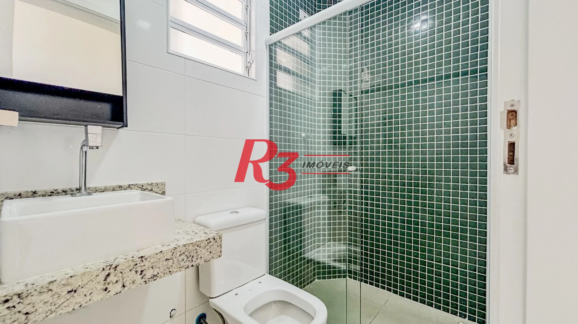 Casa com 3 dormitórios à venda, 95 m² por R$ 775.000,00 - Ponta da Praia - Santos/SP