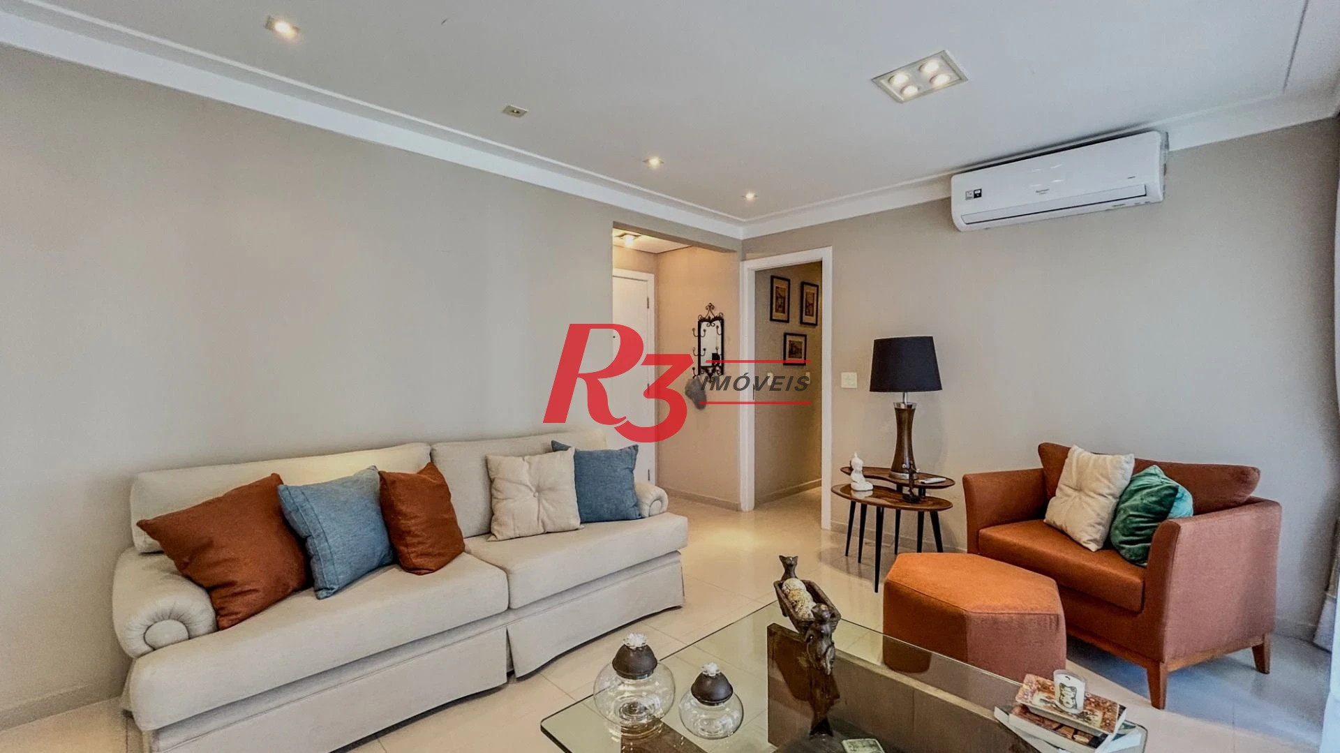 Apartamento com 3 dormitórios à venda, 130 m² por R$ 1.740.000,00 - Gonzaga - Santos/SP