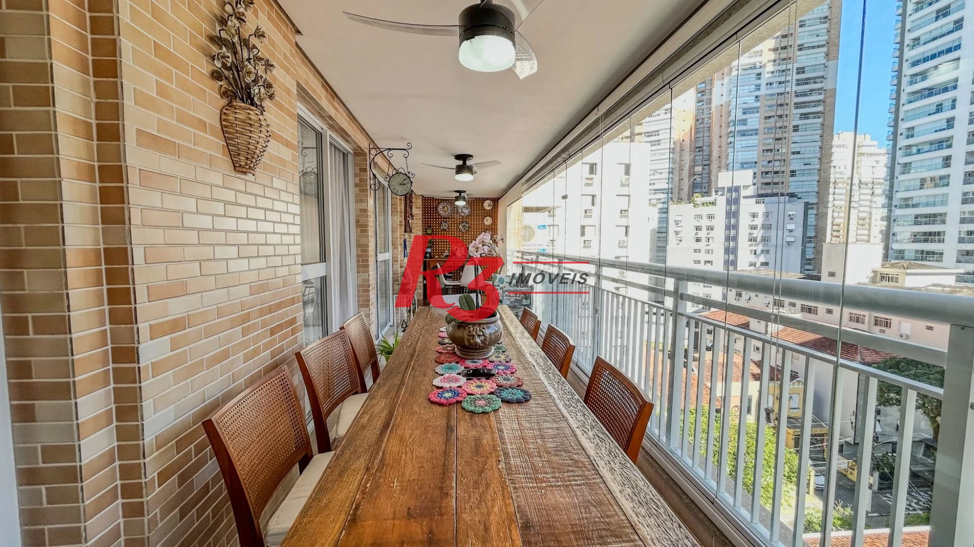 Apartamento com 3 dormitórios à venda, 130 m² por R$ 1.740.000,00 - Gonzaga - Santos/SP