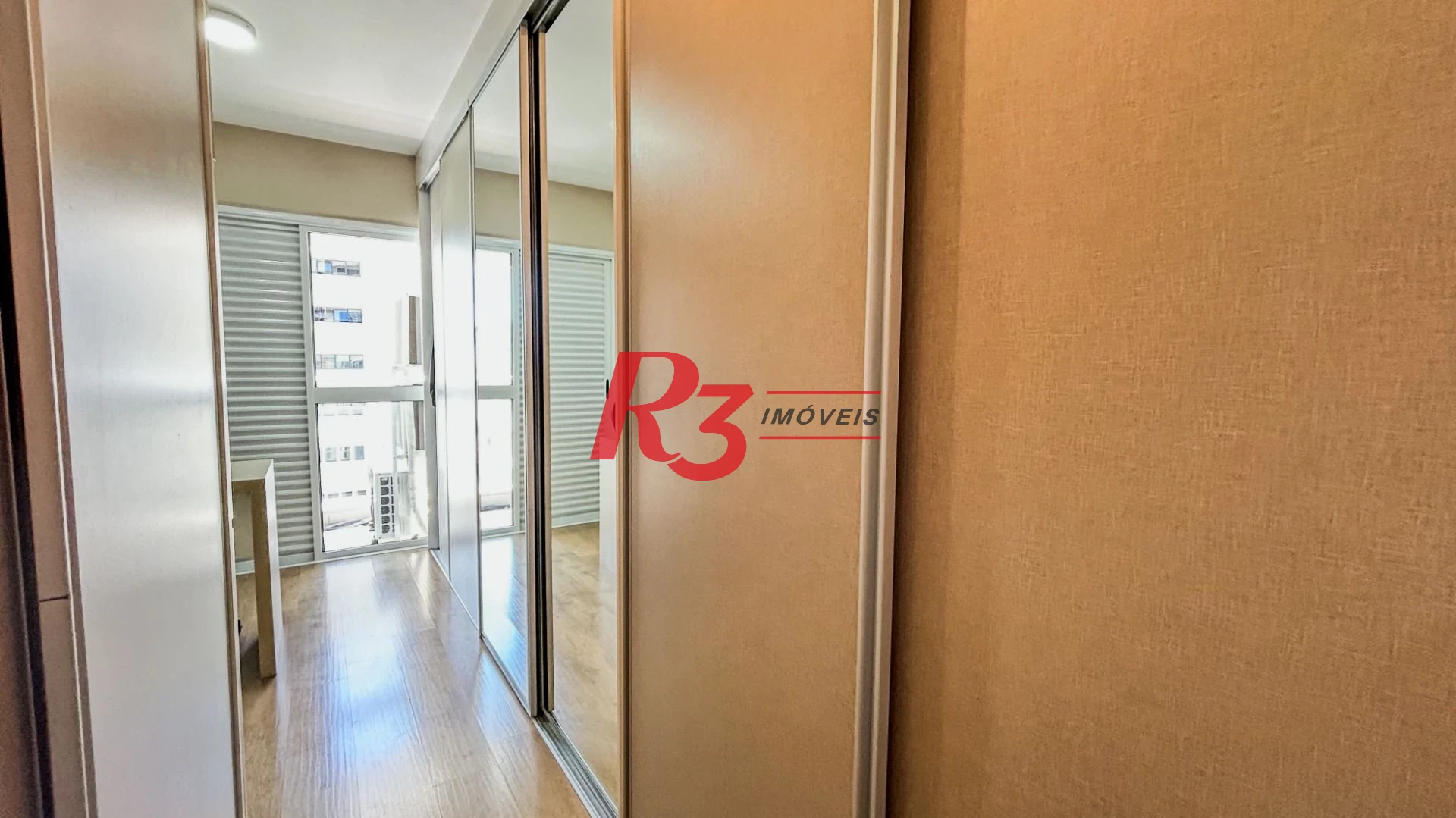 Apartamento com 3 dormitórios à venda, 130 m² por R$ 1.740.000,00 - Gonzaga - Santos/SP