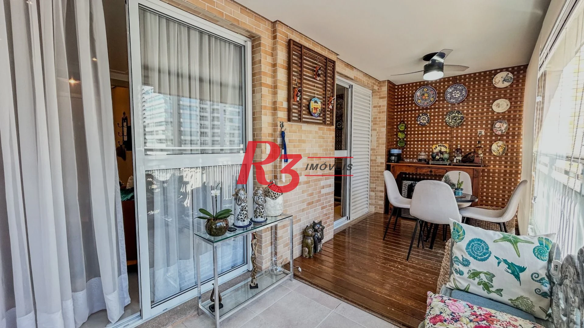 Apartamento com 3 dormitórios à venda, 130 m² por R$ 1.740.000,00 - Gonzaga - Santos/SP