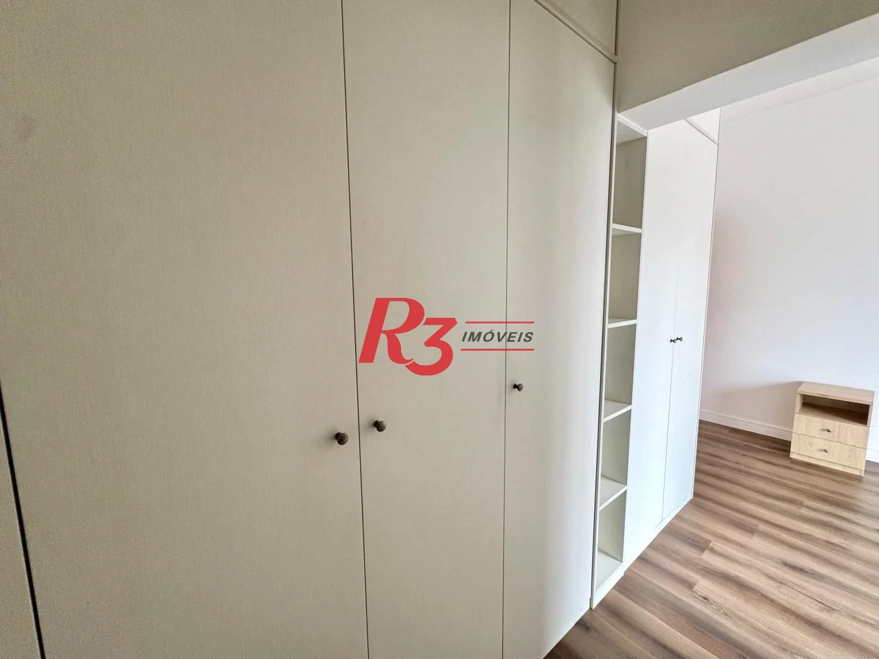 Apartamento com 3 dormitórios à venda, 131 m² por R$ 1.800.000,00 - Boqueirão - Santos/SP