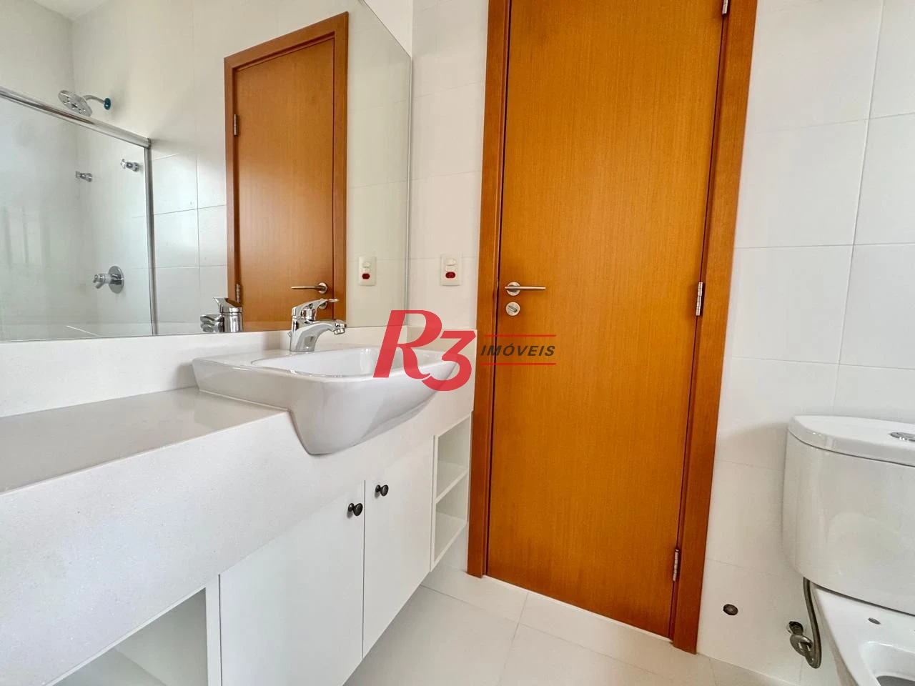 Apartamento com 3 dormitórios à venda, 131 m² por R$ 1.800.000,00 - Boqueirão - Santos/SP
