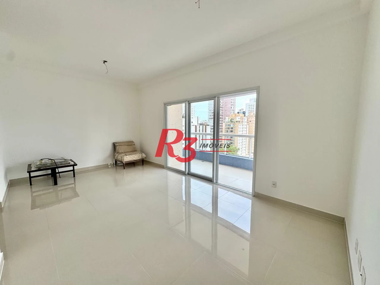 Apartamento com 3 dormitórios à venda, 131 m² por R$ 1.800.000,00 - Boqueirão - Santos/SP