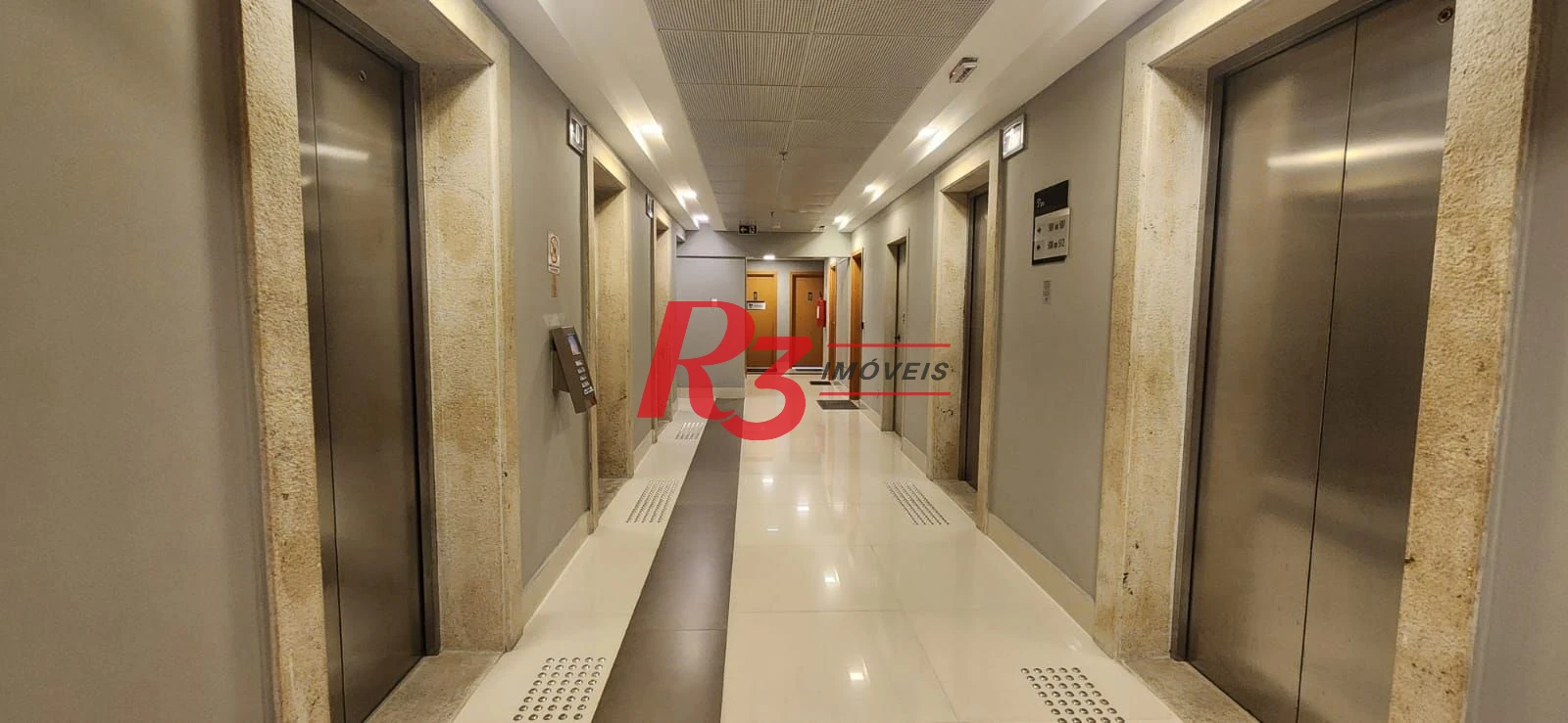 Sala à venda, 46 m² por R$ 310.000,00 - Vila Belmiro - Santos/SP
