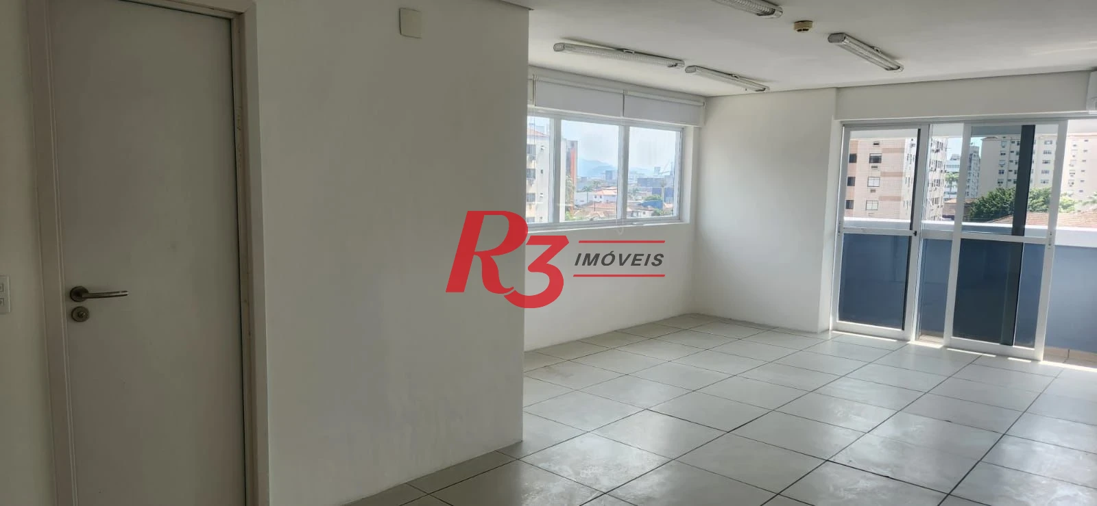 Sala à venda, 46 m² por R$ 310.000,00 - Vila Belmiro - Santos/SP