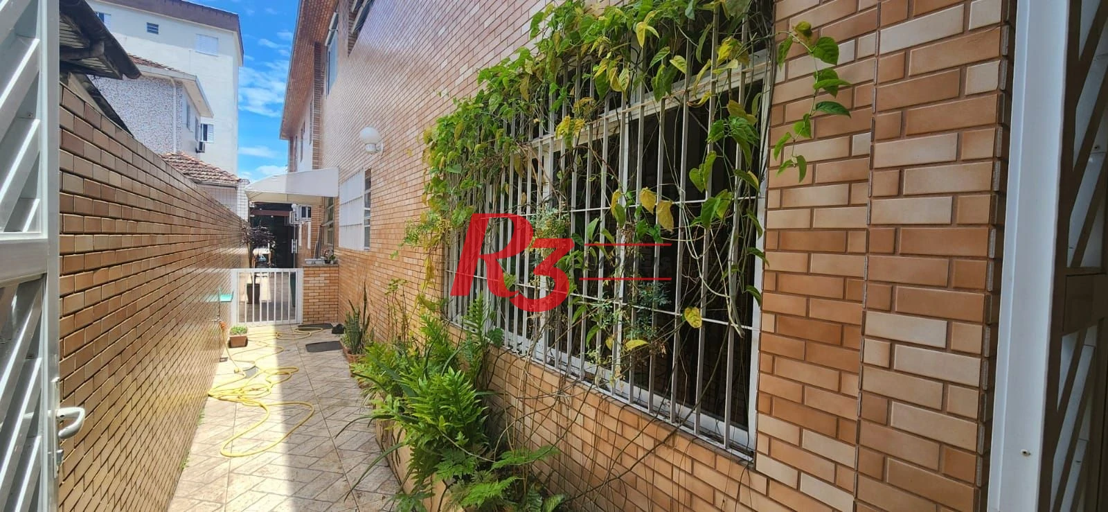Casa à venda, 117 m² por R$ 620.000,00 - Vila Valença - São Vicente/SP