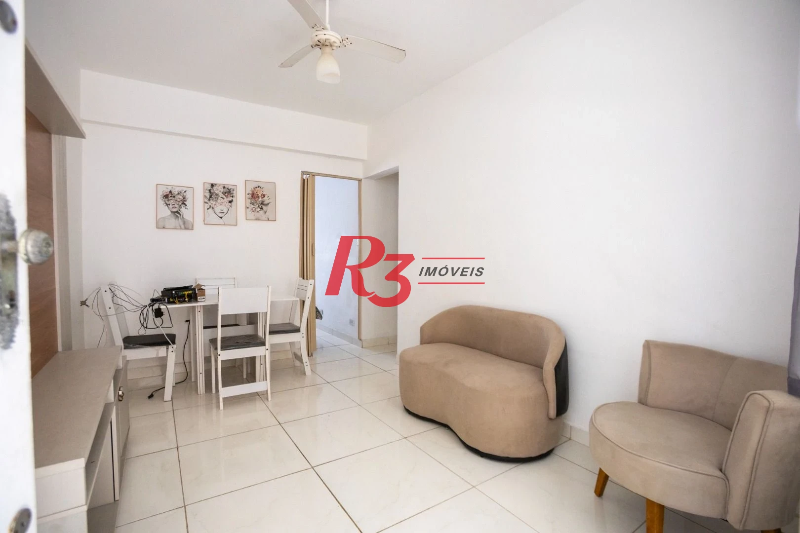 Apartamento com 1 dormitório à venda, 47 m² por R$ 390.000,00 - Gonzaga - Santos/SP