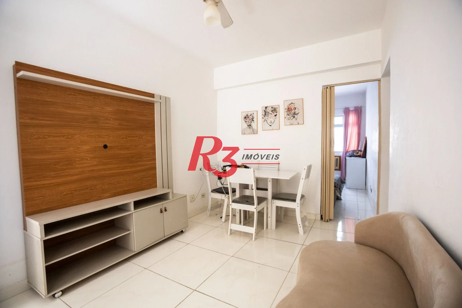 Apartamento com 1 dormitório à venda, 47 m² por R$ 390.000,00 - Gonzaga - Santos/SP