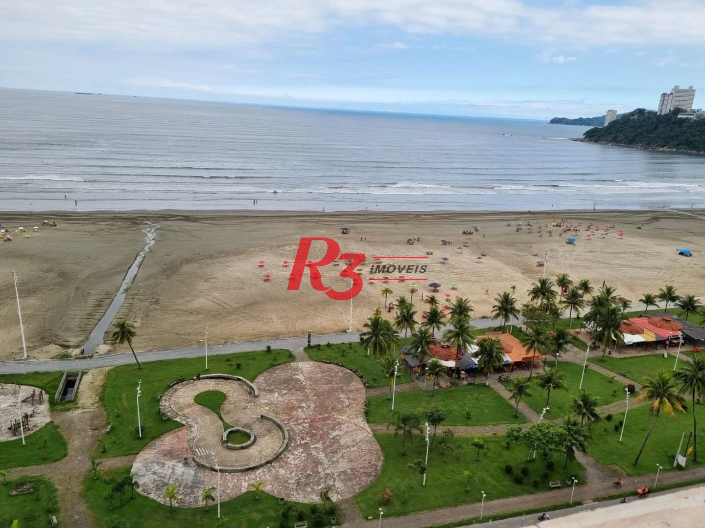 Apartamento com 3 dormitórios à venda, 134 m² por R$ 850.000,00 - Itararé - São Vicente/SP