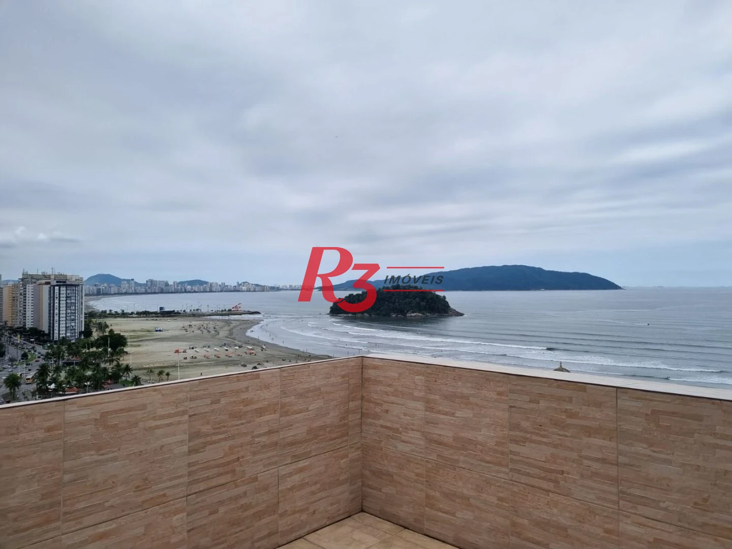 Apartamento com 3 dormitórios à venda, 134 m² por R$ 850.000,00 - Itararé - São Vicente/SP