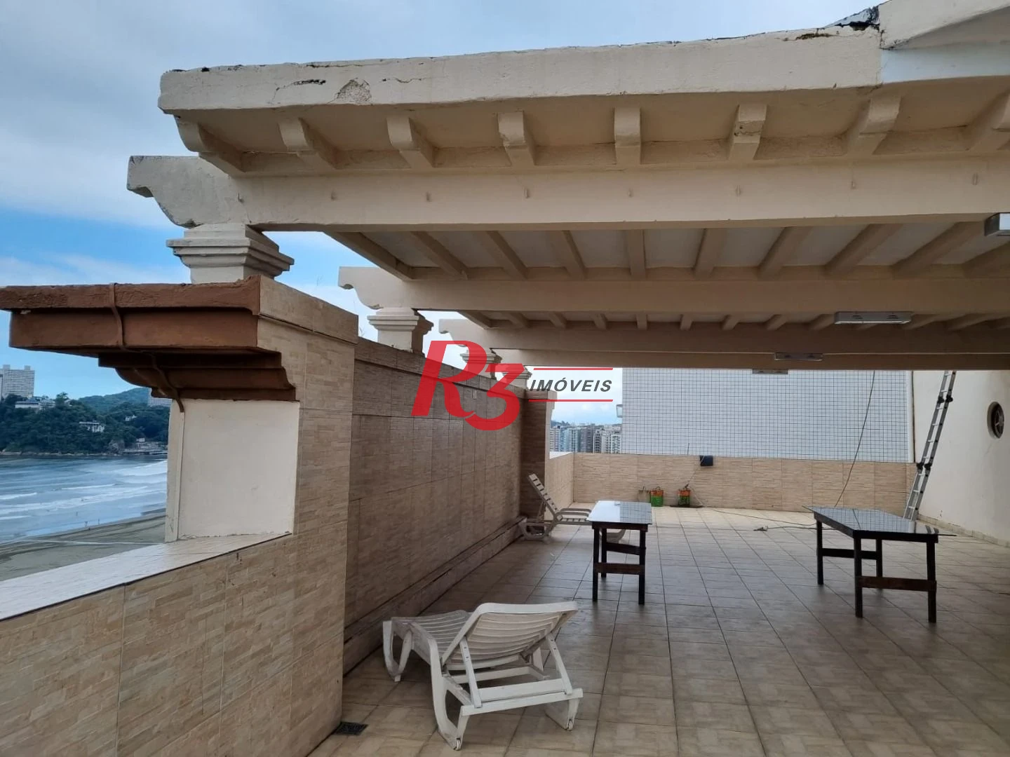 Apartamento com 3 dormitórios à venda, 134 m² por R$ 850.000,00 - Itararé - São Vicente/SP