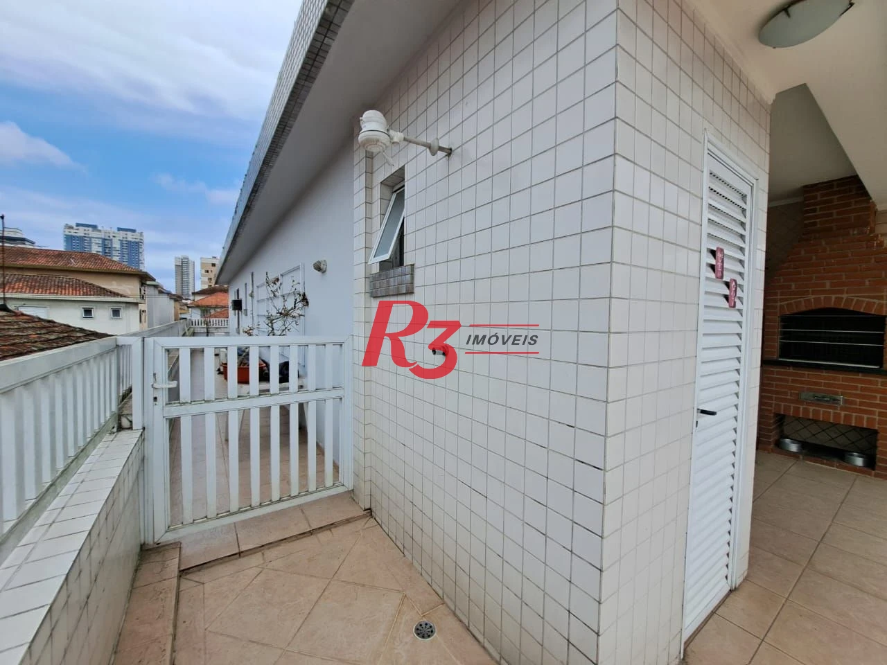 Casa à venda, 286 m² por R$ 2.025.000,00 - Aparecida - Santos/SP
