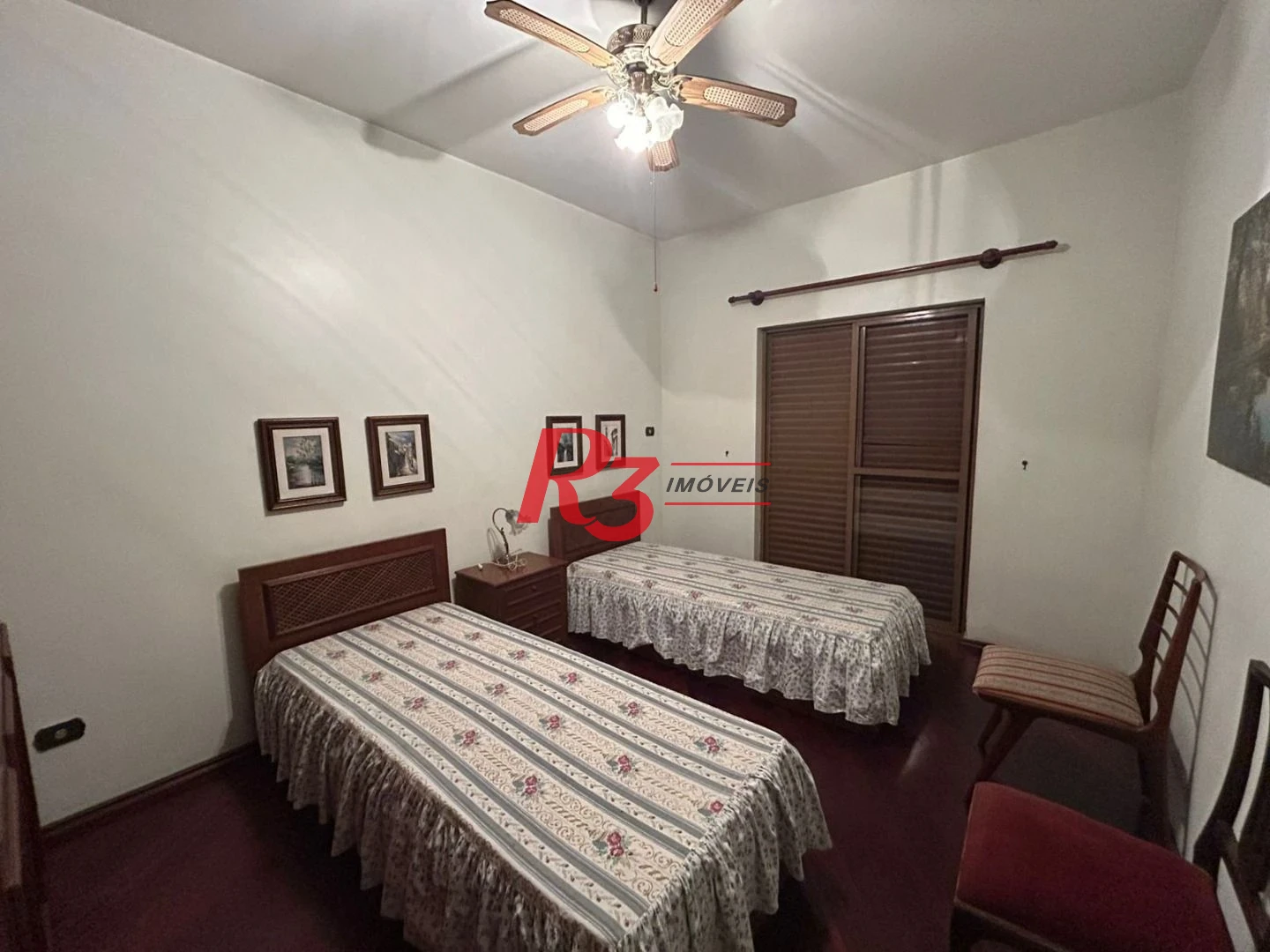 Apartamento com 2 dormitórios à venda, 99 m² por R$ 460.000,00 - Itararé - São Vicente/SP