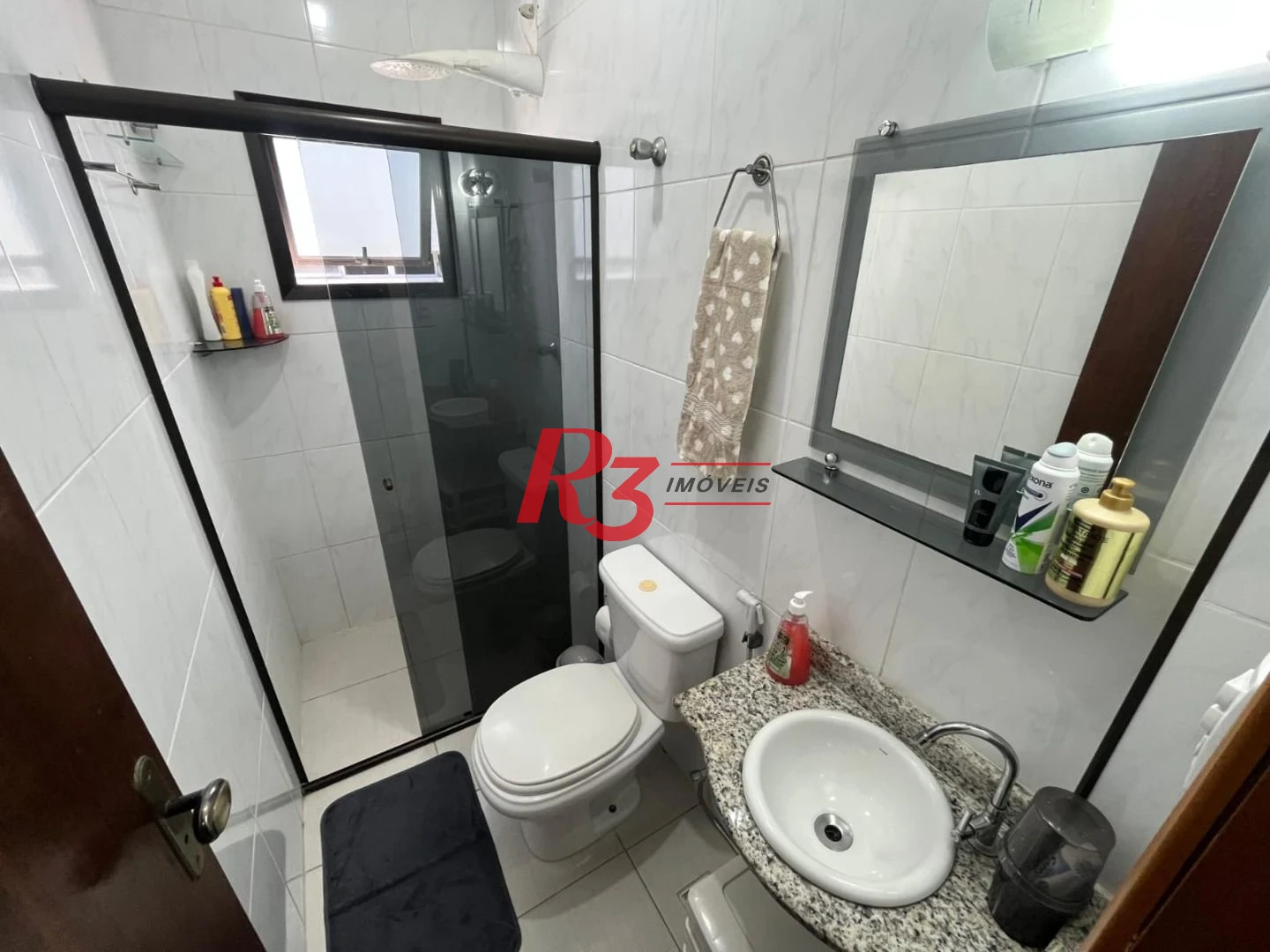Casa com 3 dormitórios à venda, 141 m² por R$ 690.000,00 - Centro - São Vicente/SP