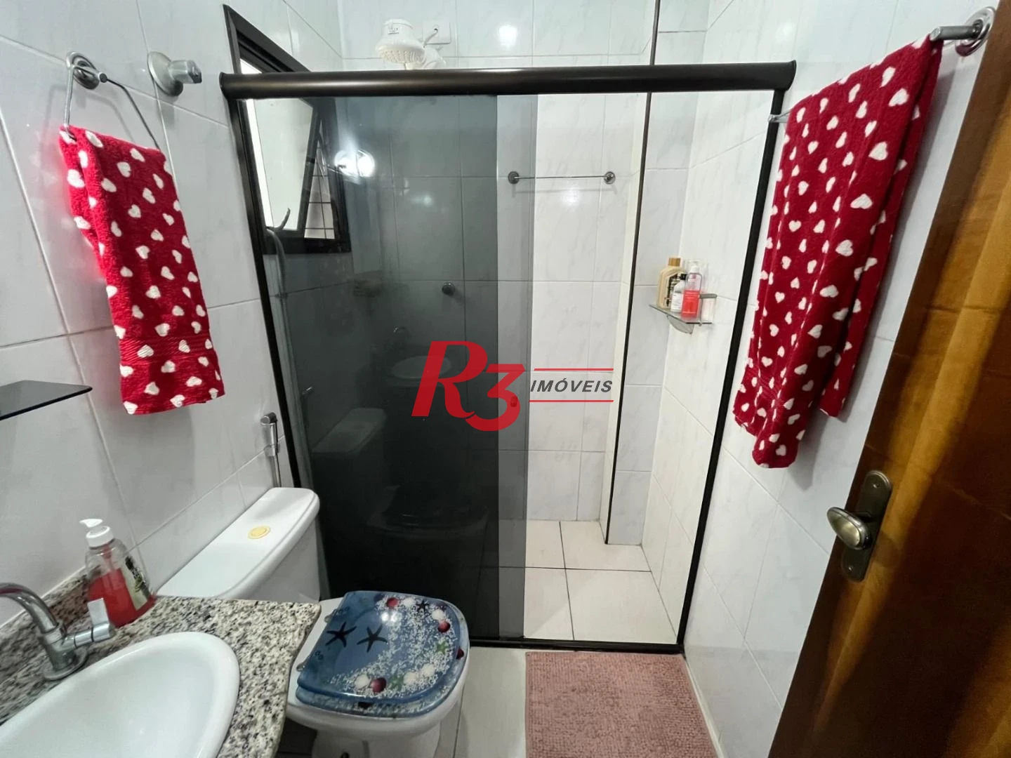 Casa com 3 dormitórios à venda, 141 m² por R$ 690.000,00 - Centro - São Vicente/SP