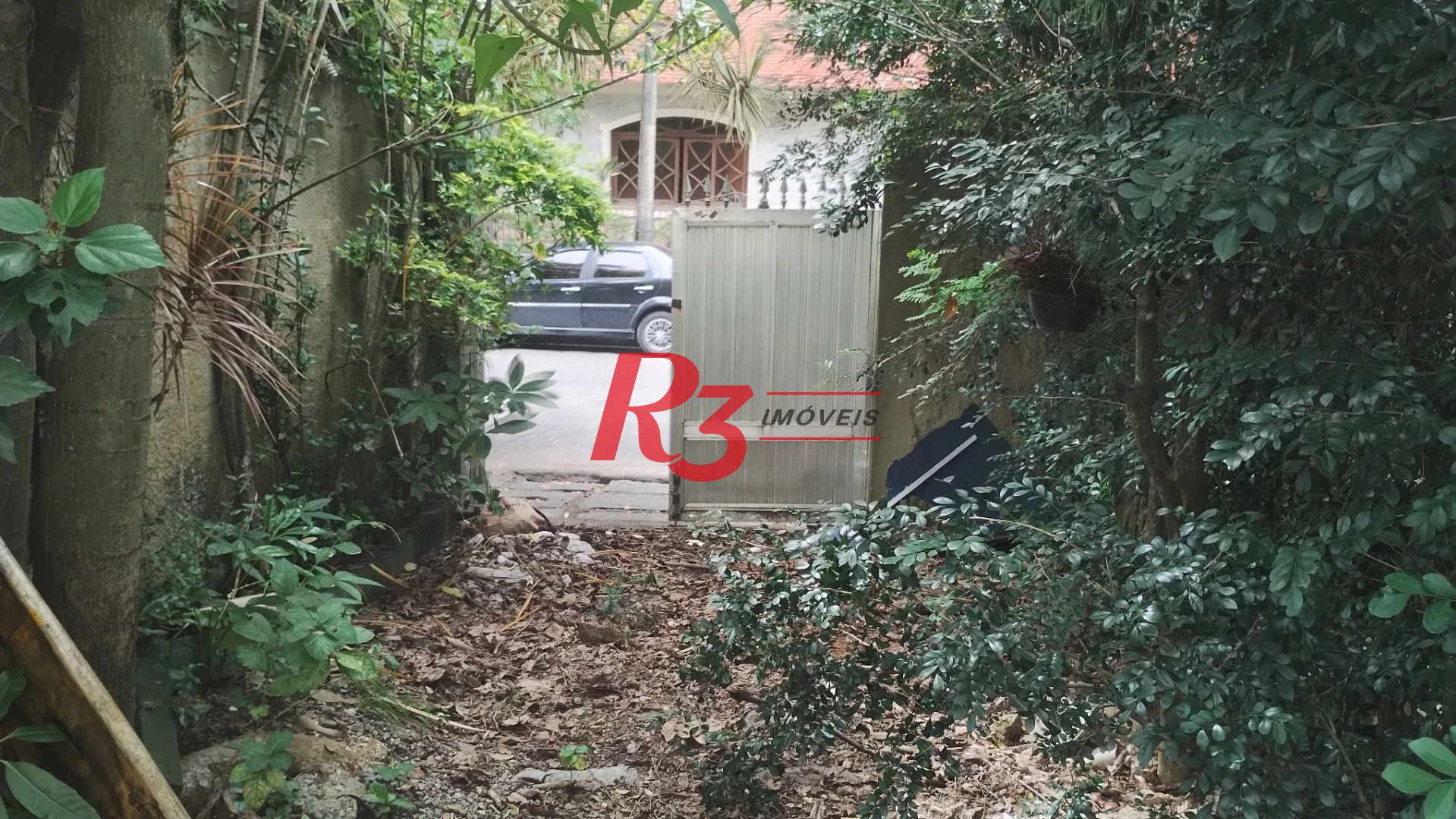 Terreno para alugar, 220 m² por R$ 10.001,00/mês - Ponta da Praia - Santos/SP