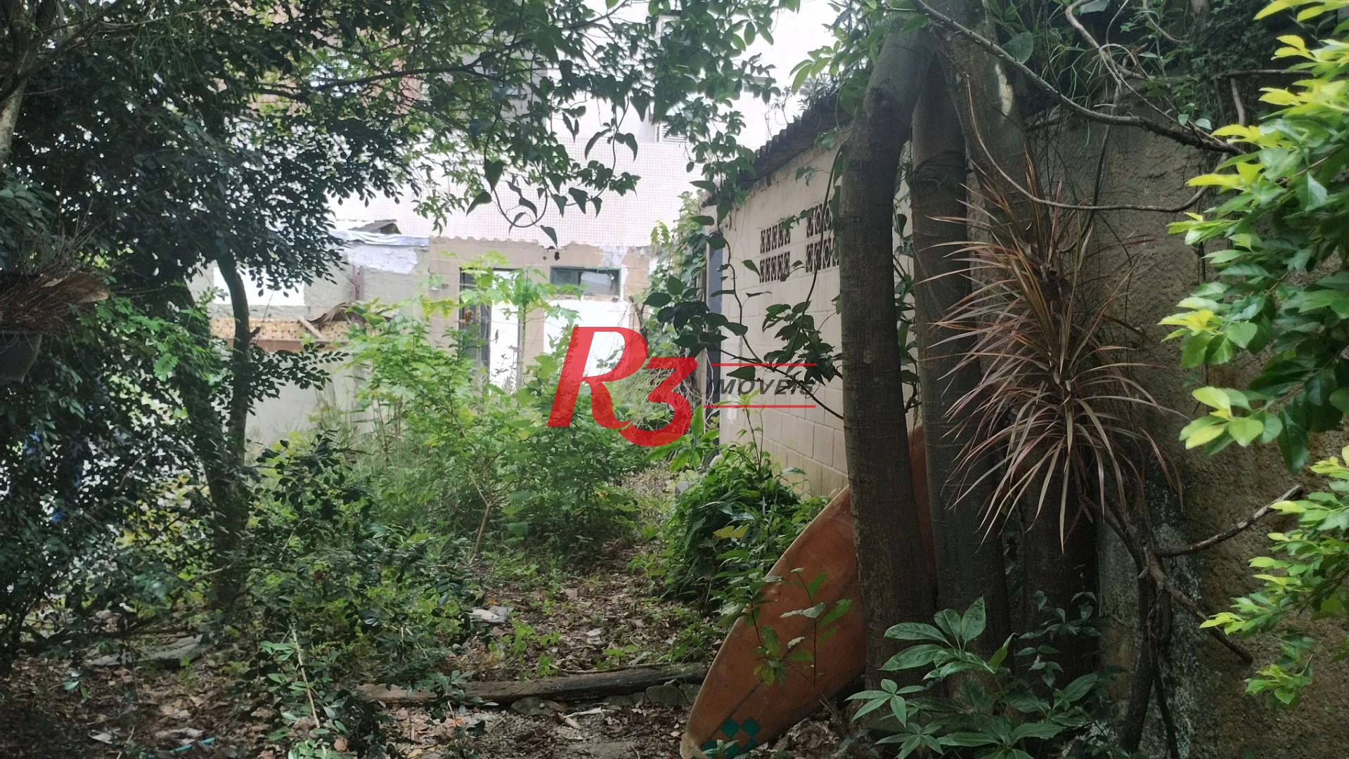 Terreno para alugar, 220 m² por R$ 10.001,00/mês - Ponta da Praia - Santos/SP