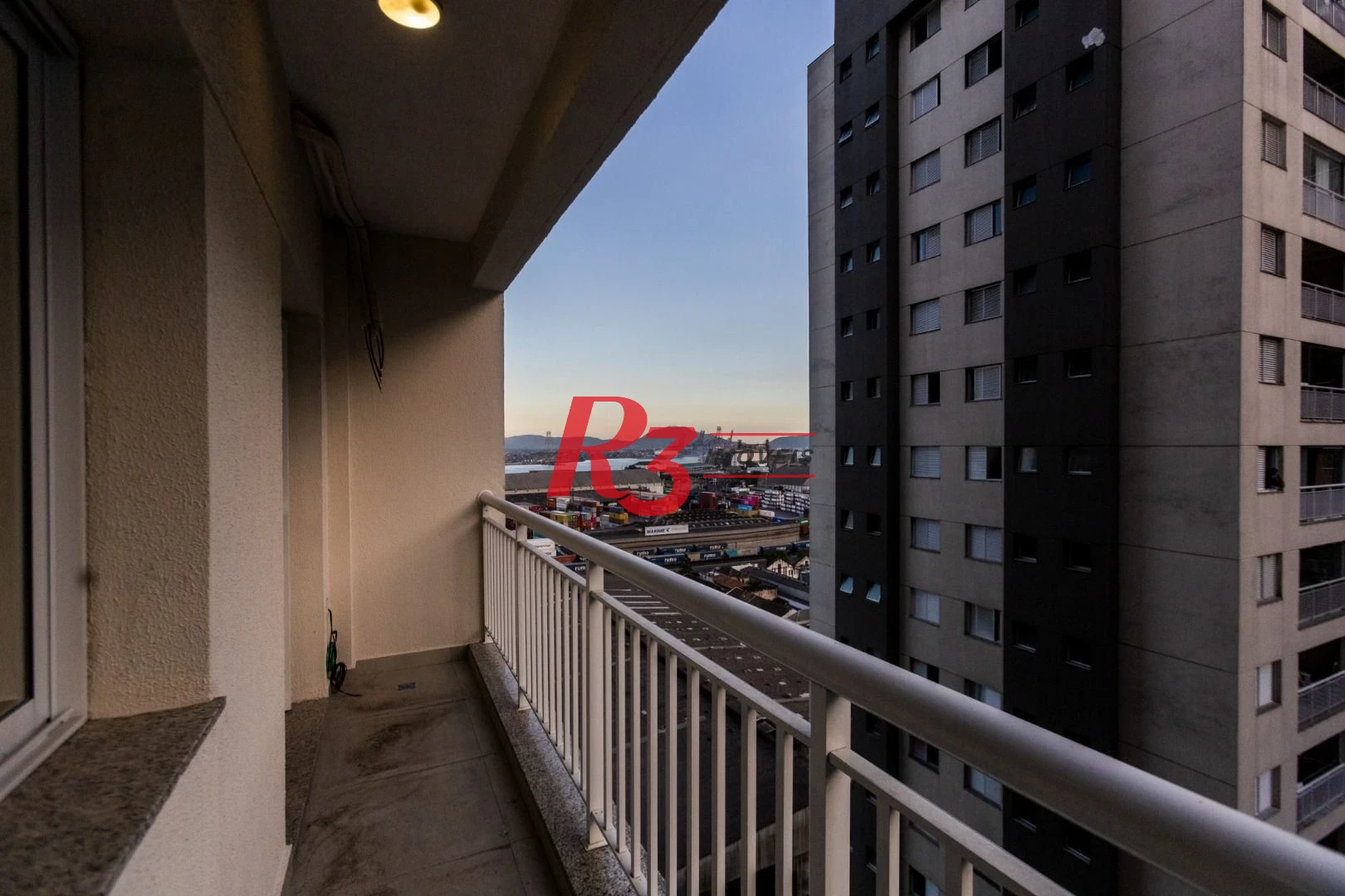 Sala para alugar, 42 m² por R$ 3.000,00/mês - Vila Matias - Santos/SP