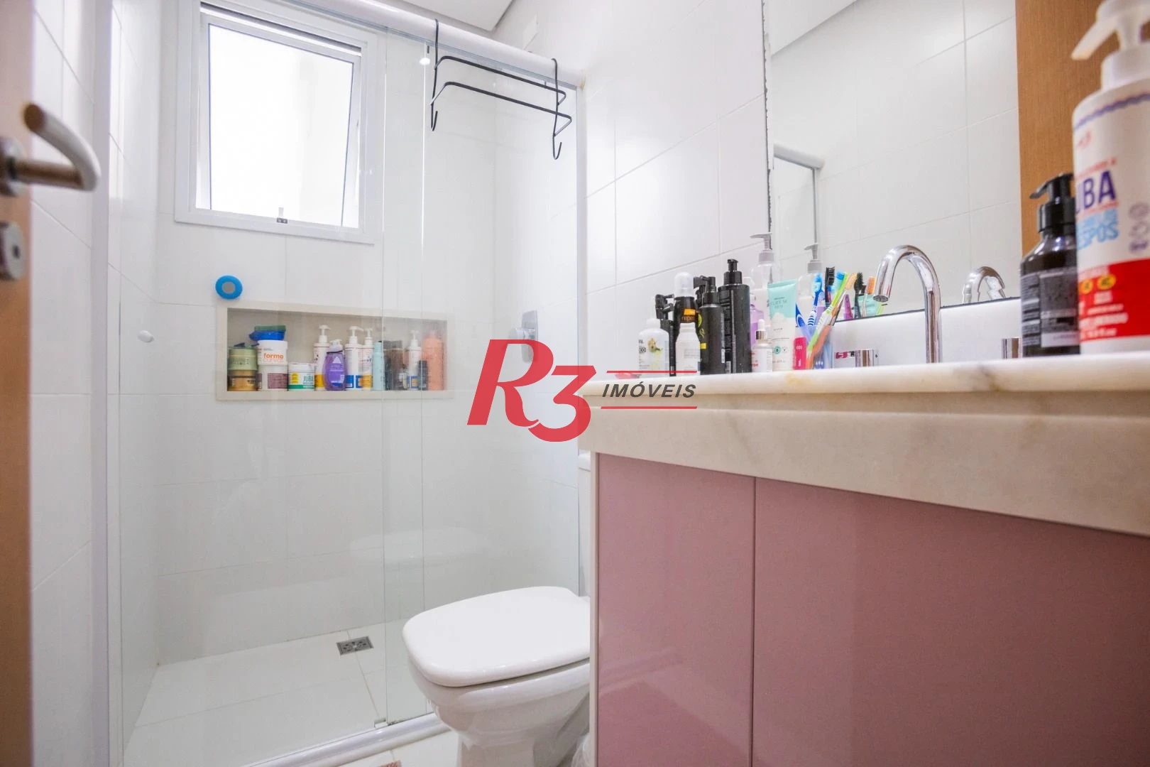 Apartamento com 3 dormitórios à venda, 110 m² por R$ 1.890.000,00 - Boqueirão - Santos/SP